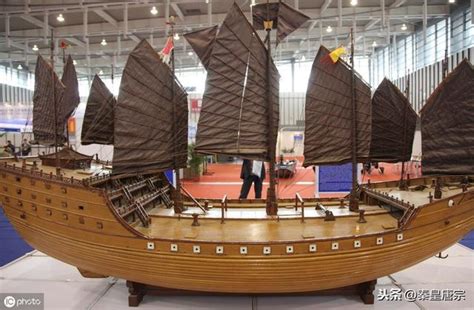 黃金戰古代戰船 1956年出生